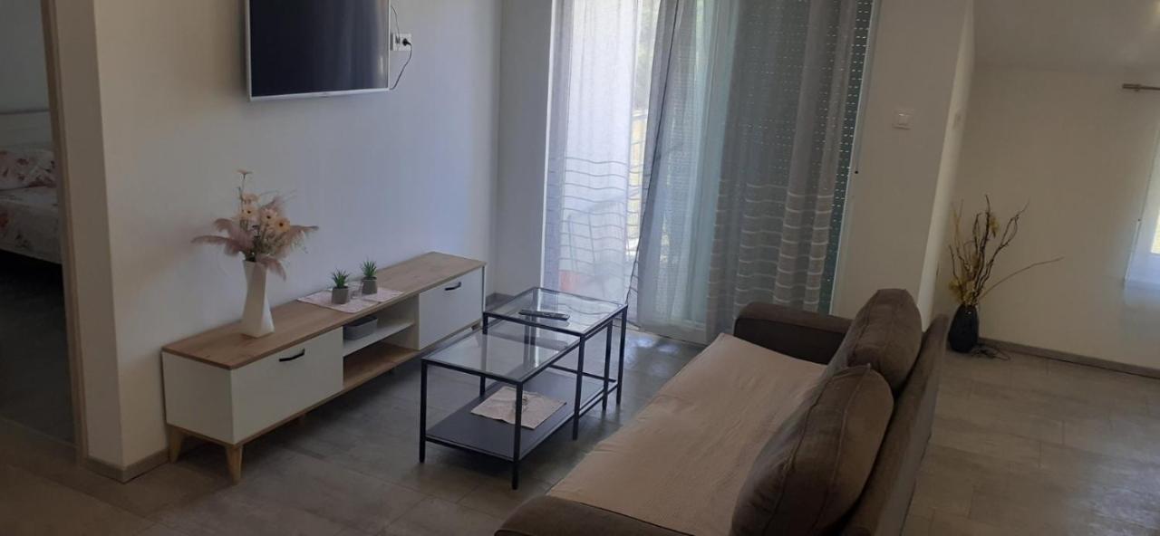 Apartmani Dream Pola Esterno foto